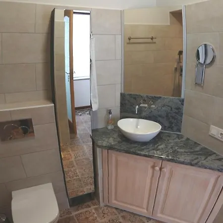 Casa Antigua *